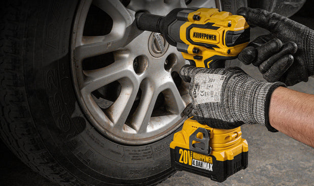 Banner image for: 775 Ft-lbs Brushless Impact Wrench